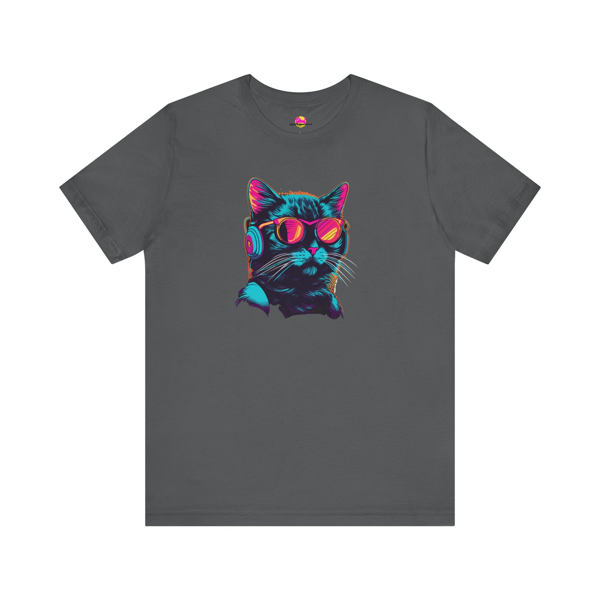 Steampurr Sonic Cat in Gears & Goggles Grooving to Retro Beats T-Shirt alternate product view 9